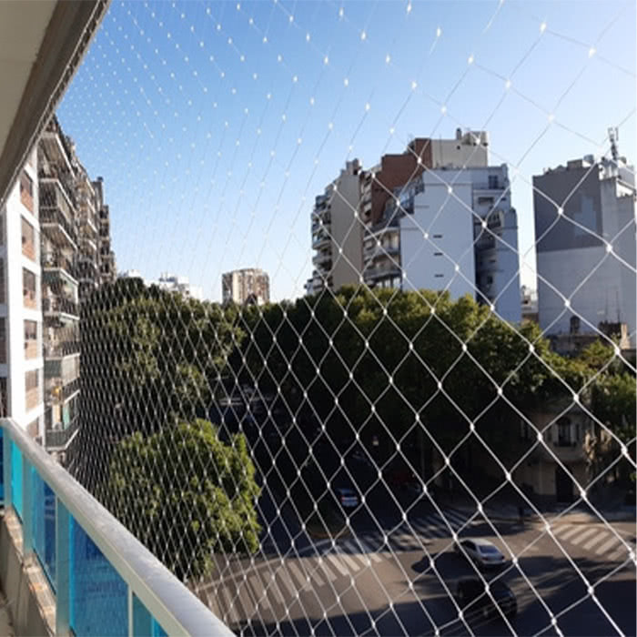 instalação de rede de proteção