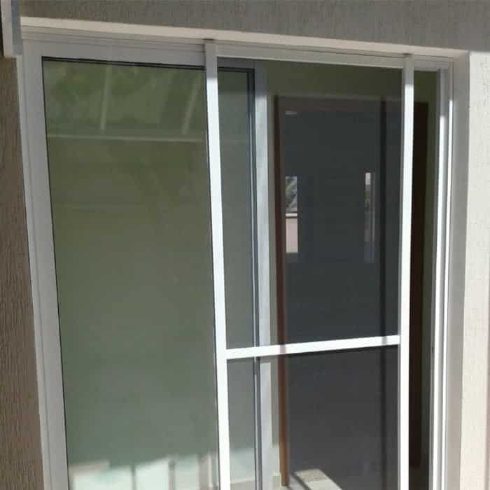 porta com tela de correr