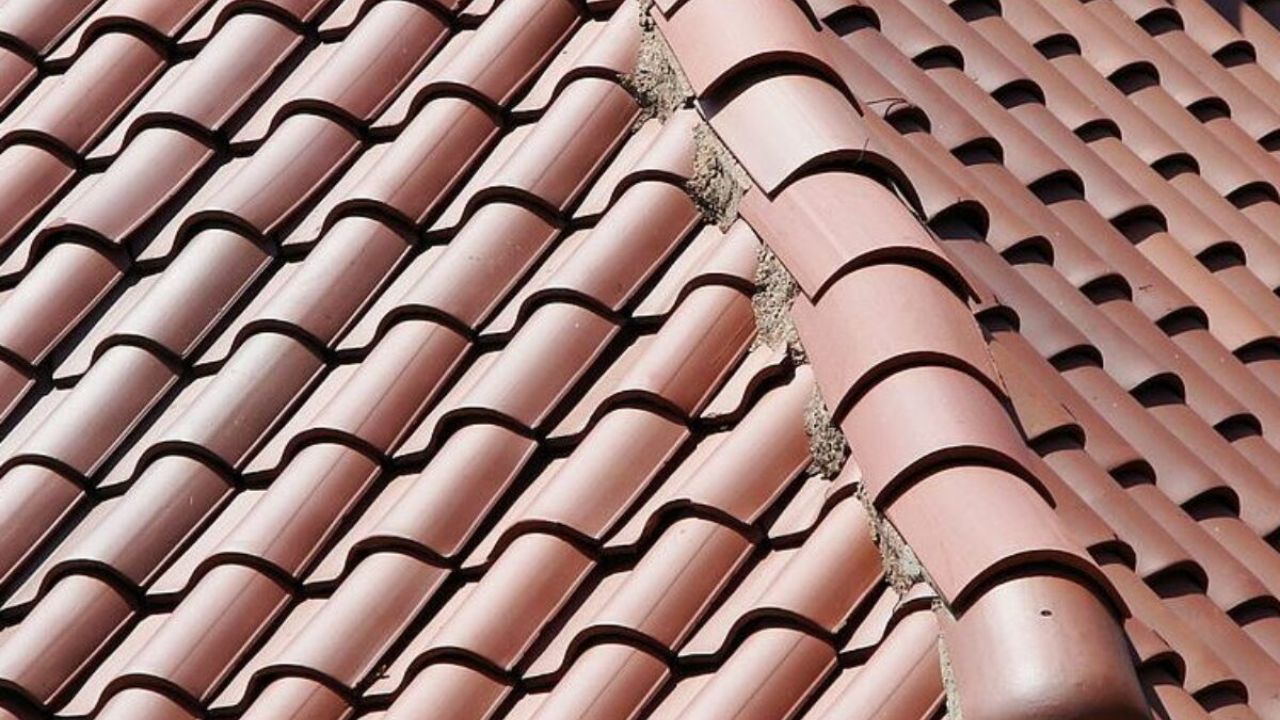 Telhas de Argila e Concreto